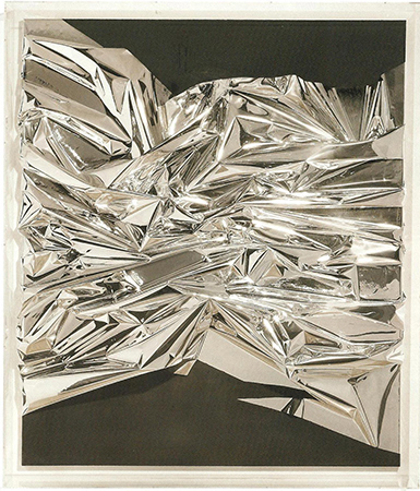 Anselm Reyle 2007
Pellicola di PVC e acrilico su tela in scatola di plexiglass
142.2 x 121 x 19.7 cm 1